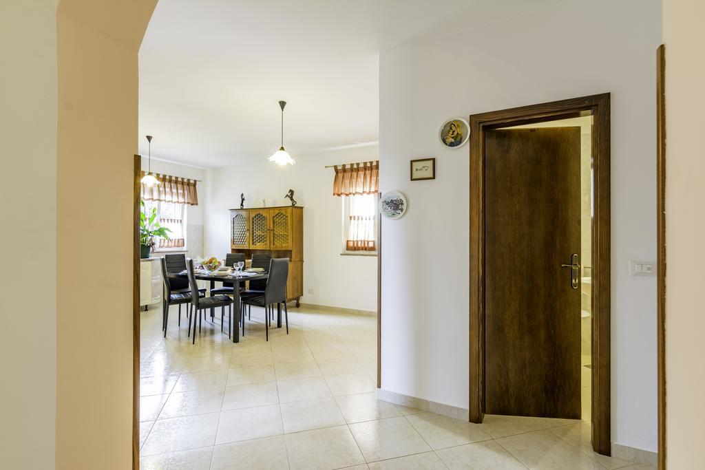 Apartmani Radmila Nova Vas  Bagian luar foto
