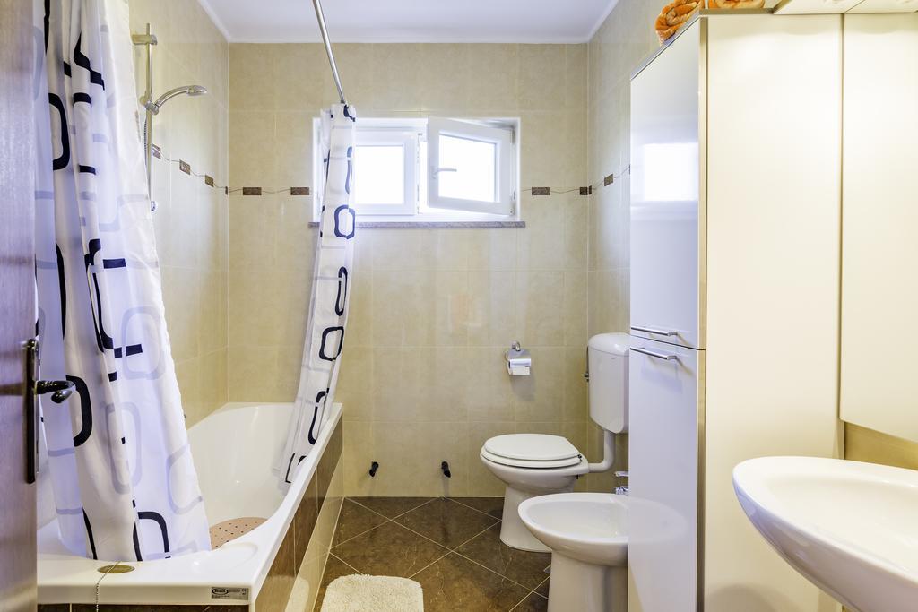 Apartmani Radmila Nova Vas  Bagian luar foto